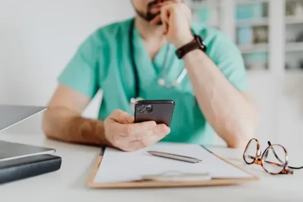 Țările de Jos: Linie telefonică de sprijin pentru personalul din domeniul veterinar