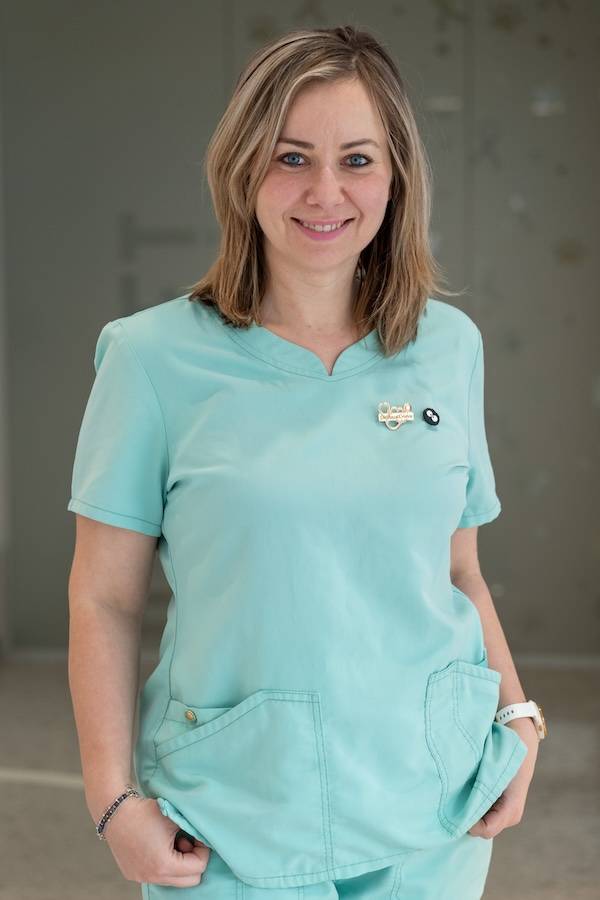 Dr. Anca Cristea Oncovet 
