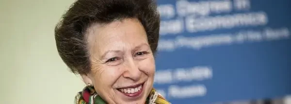 Prințesa Regală a inaugurat noul centru educațional al Royal Veterinary College