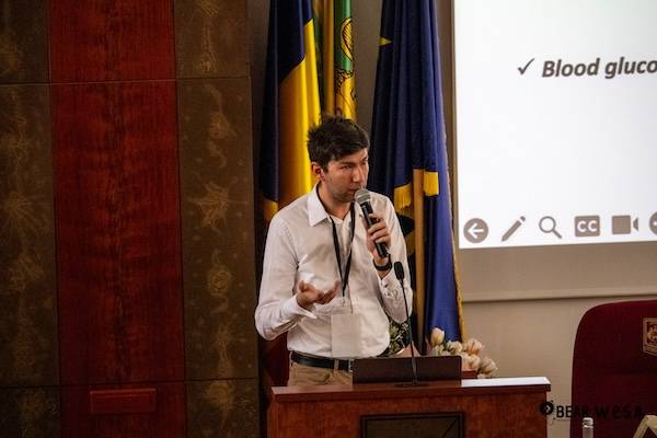 mihai macinic lector